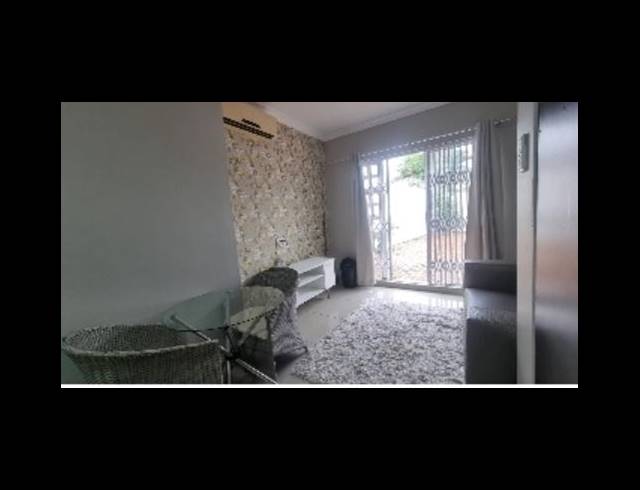 1 BEDROOM PROPERTY TO RENT IN ESSENWOOD